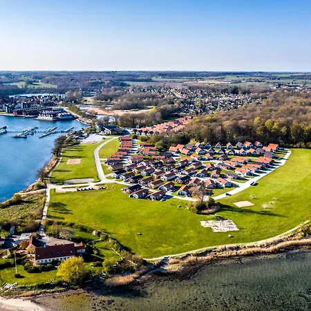 Enjoy Marina Fiskenaes - Wellness & Waterpark Θέρετρο