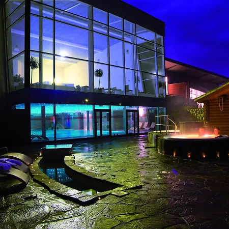 Enjoy Marina Fiskenaes - Wellness & Waterpark אתר נופש