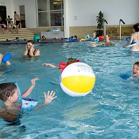 Enjoy Marina Fiskenaes - Wellness & Waterpark 加斯庭