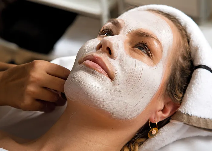 Enjoy Marina Fiskenaes - Wellness & Waterpark 4*