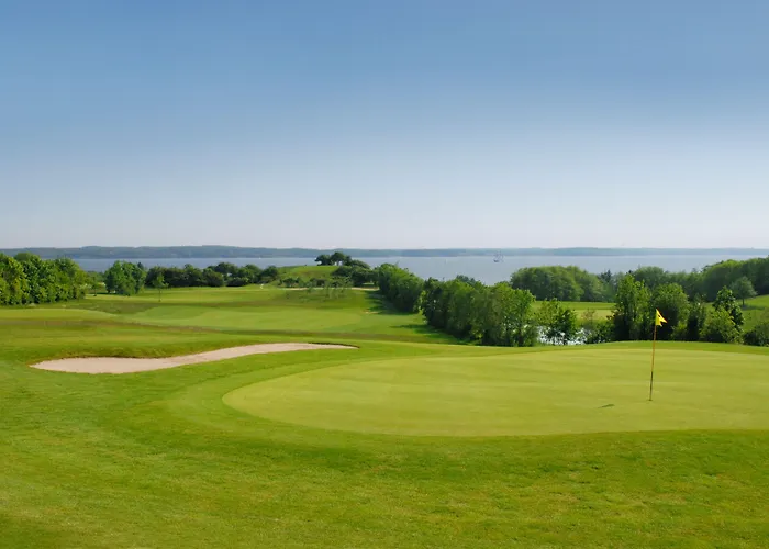 Enjoy Marina Fiskenaes - Wellness & Waterpark Θέρετρο Gråsten